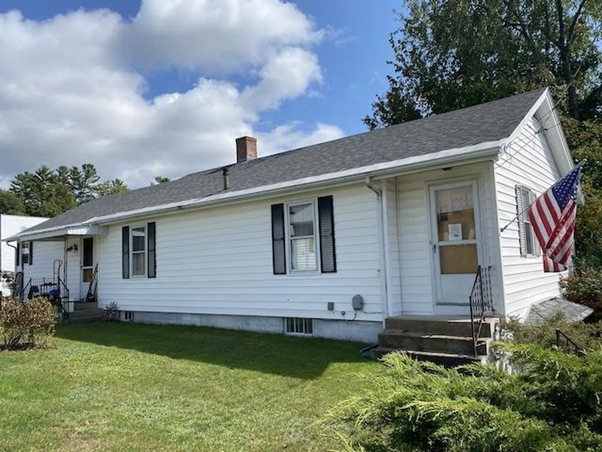 30 Pine Street Littleton NH 03561