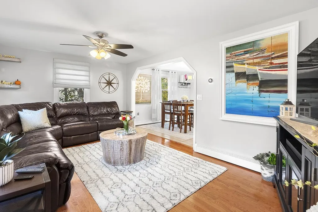 5 Birchwood Drive Derry NH 03038