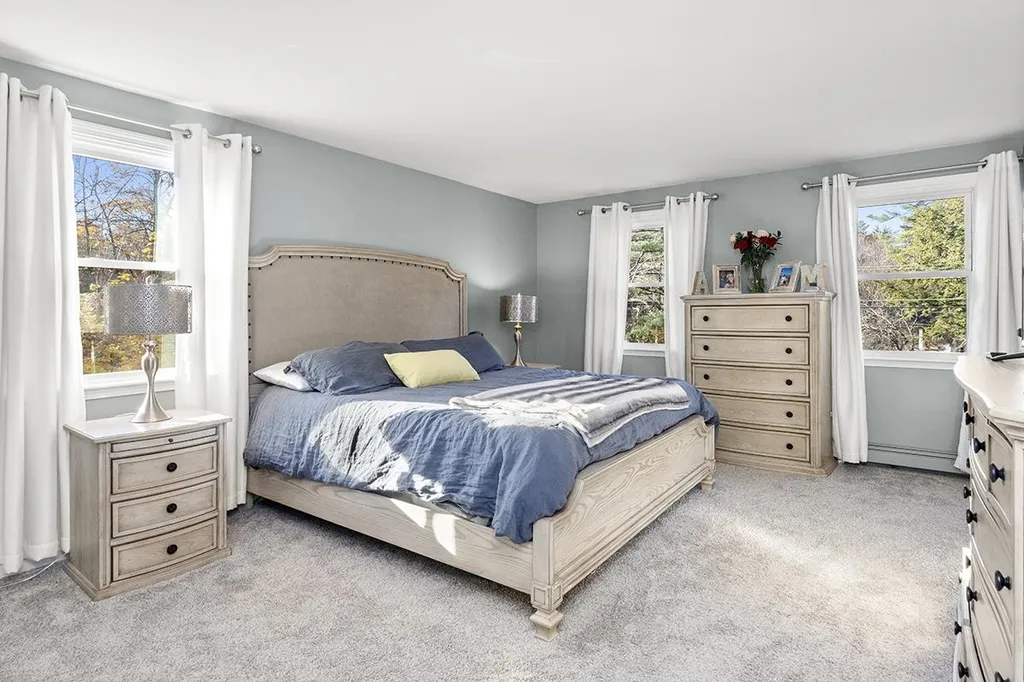 5 Birchwood Drive Derry NH 03038