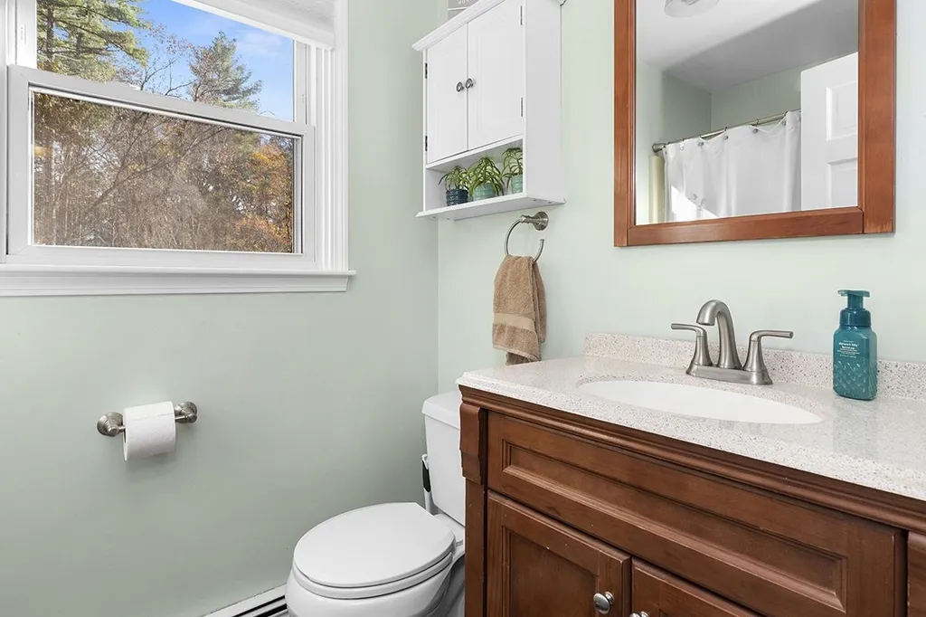 5 Birchwood Drive Derry NH 03038