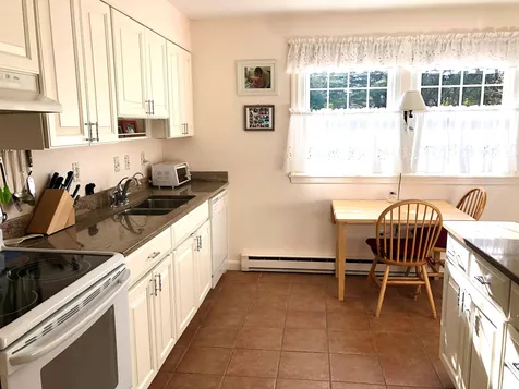 14 Willow Spring Circle Hanover NH 03755