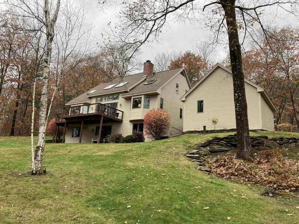 210 Baker Turn Hartford VT 05059