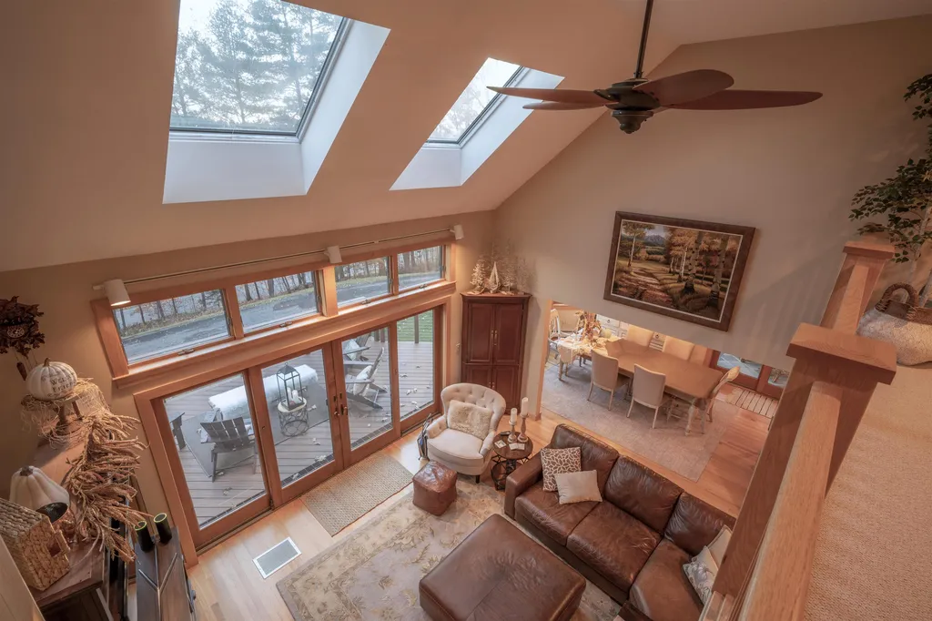 210 Baker Turn Hartford VT 05059