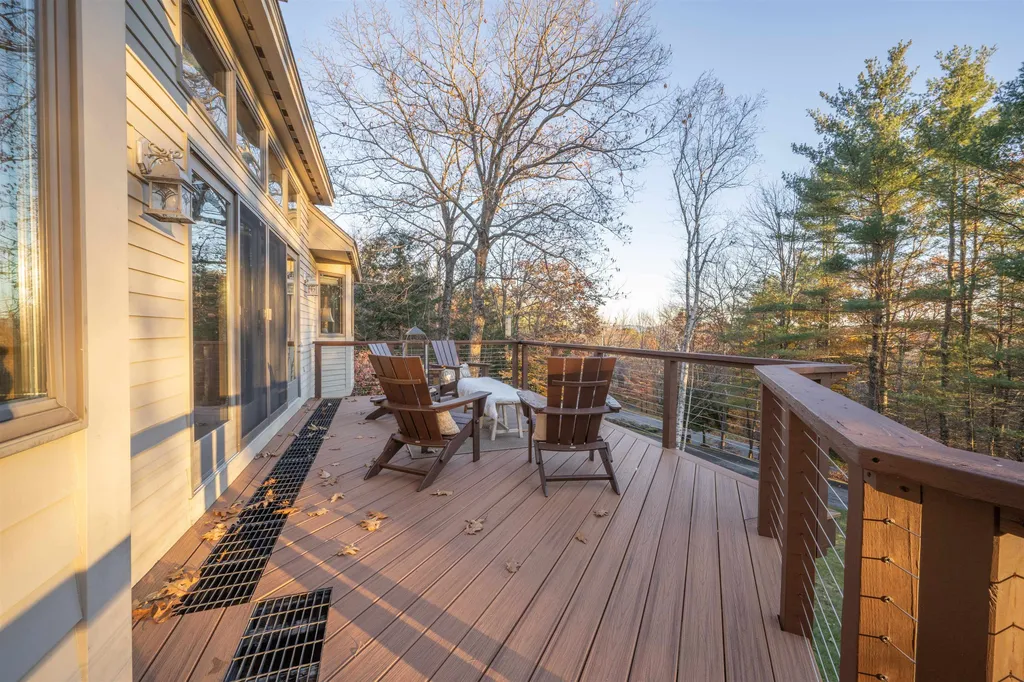 210 Baker Turn Hartford VT 05059