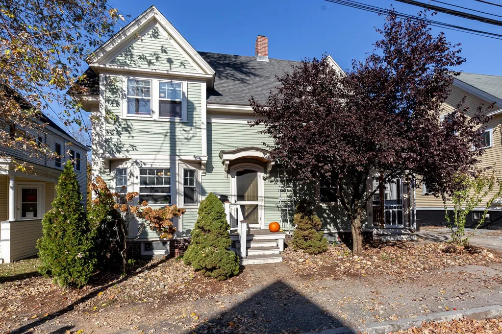 19 Monroe Street Manchester NH 03104