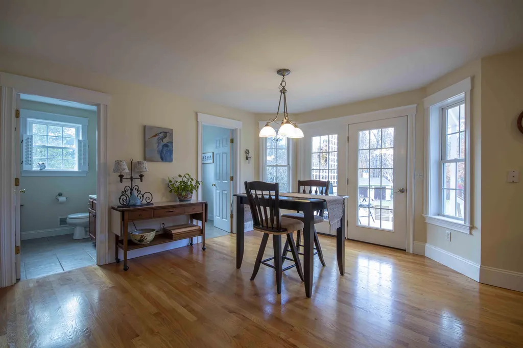 19 Wellington Lane Loudon NH 03307-0722