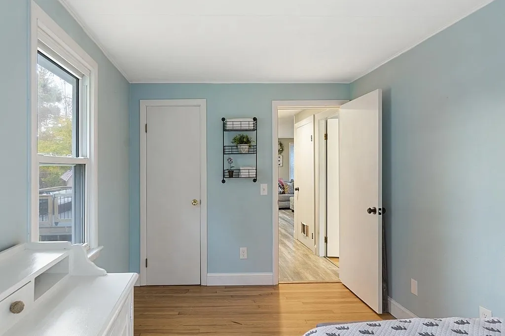 6 Woodlawn Avenue Atkinson NH 03811