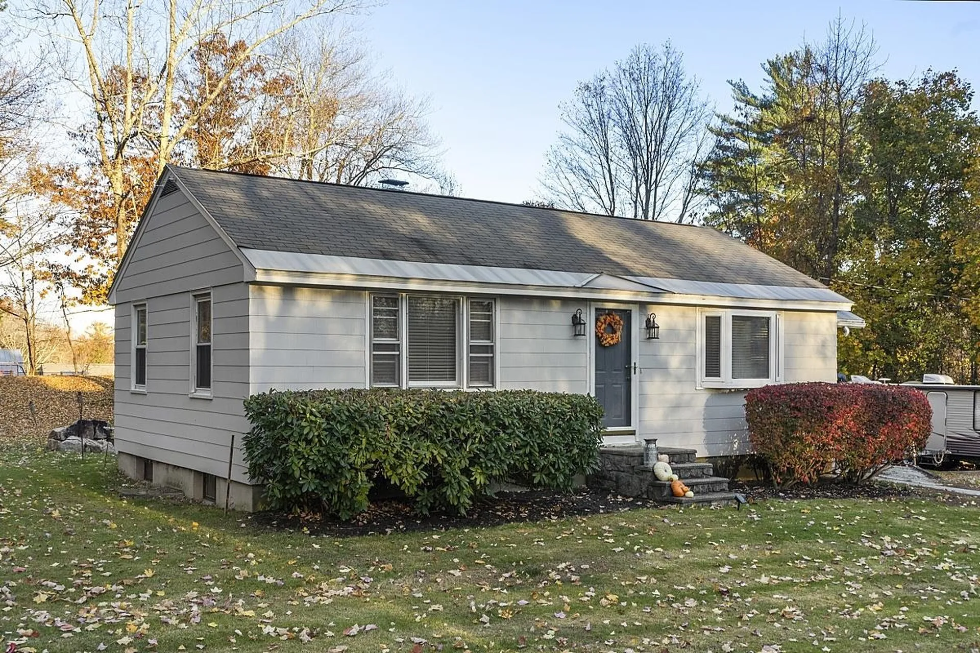 6 Woodlawn Avenue Atkinson NH 03811