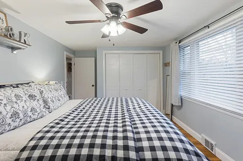 6 Woodlawn Avenue Atkinson NH 03811