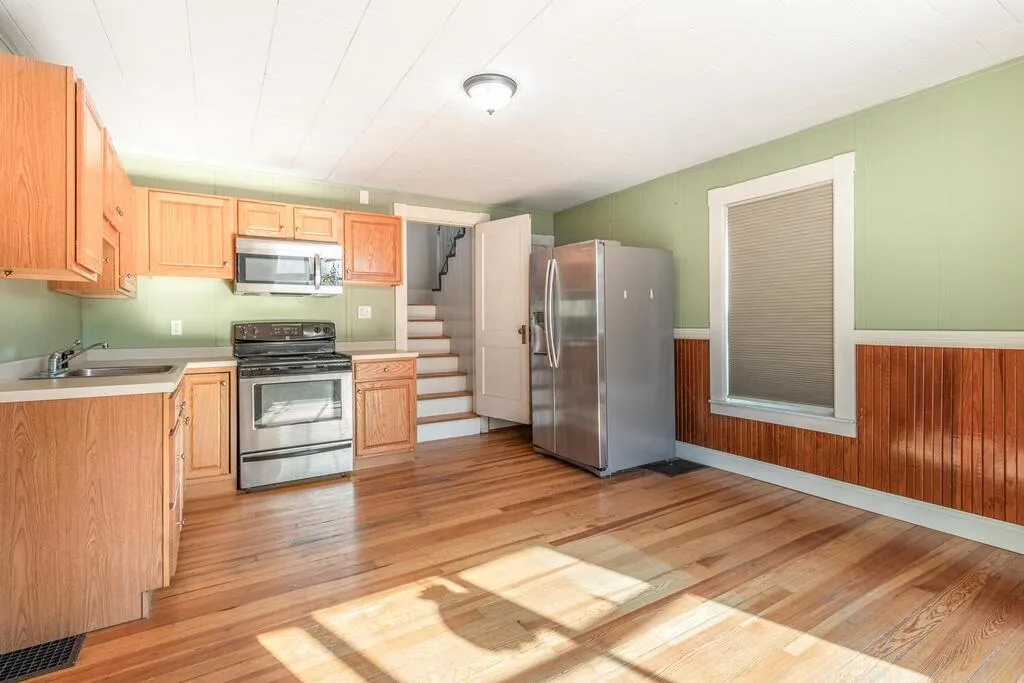 36 S Maple Street Manchester NH 03103