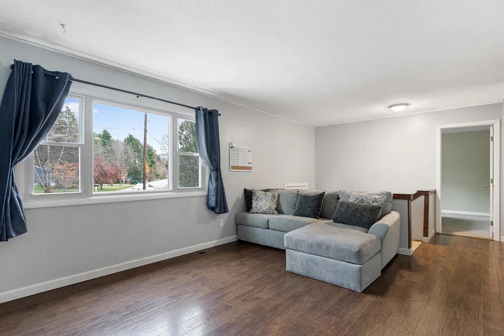 71 Woodcrest Circle Milton VT 05468