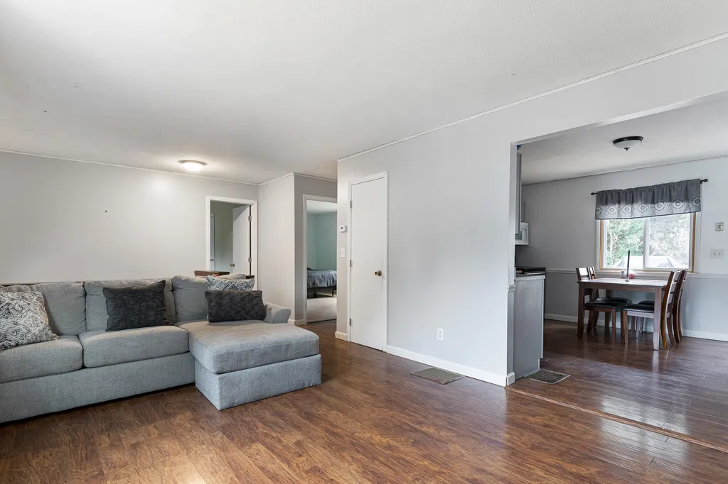 71 Woodcrest Circle Milton VT 05468