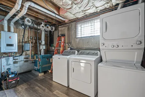 302 Portsmouth Avenue Seabrook NH 03874