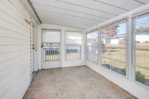 14 Cherokee Way Rochester NH 03867