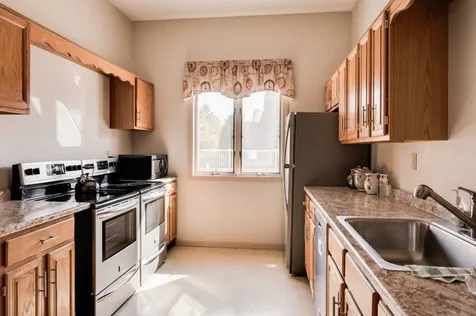 14 Cherokee Way Rochester NH 03867