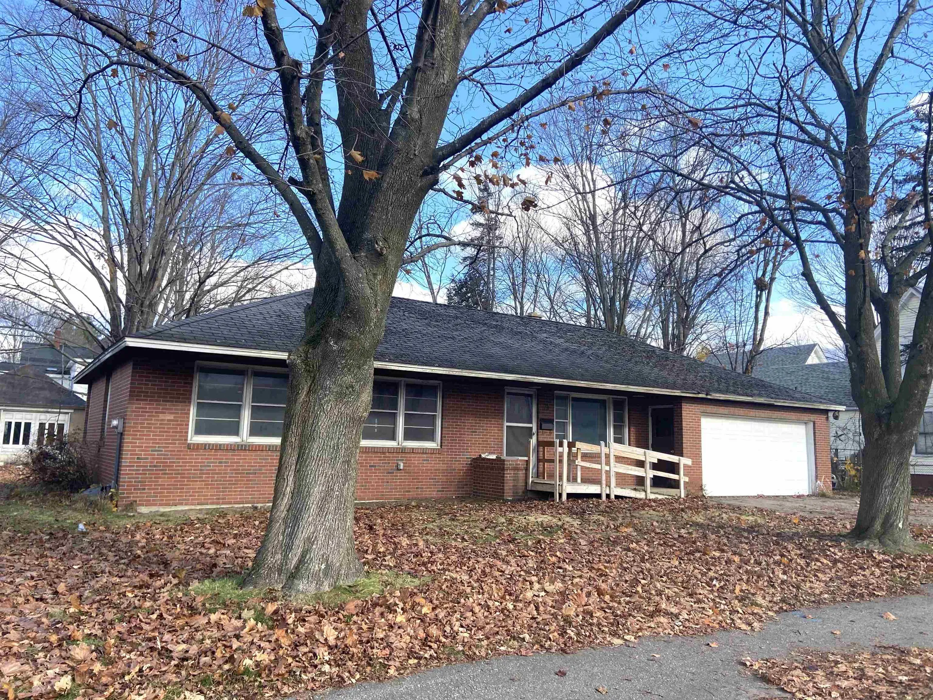 18 Pearl Street Laconia NH 03246