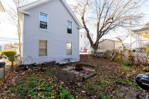 77 Malvern Street Manchester NH 03104