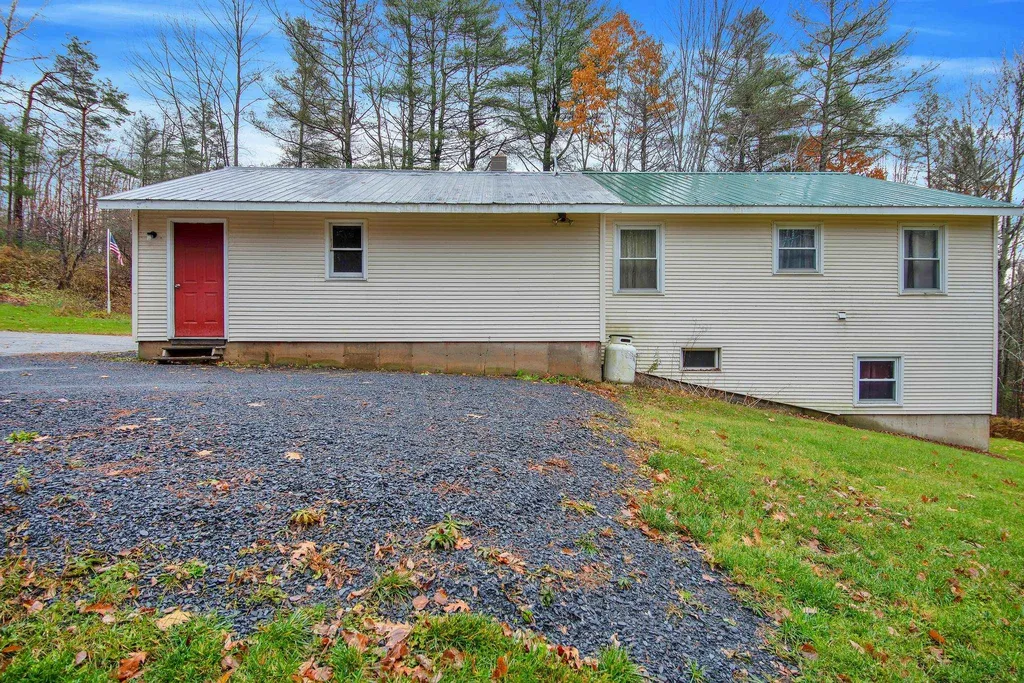 1005 Crosstown Road Berlin VT 05602