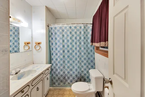 1005 Crosstown Road Berlin VT 05602