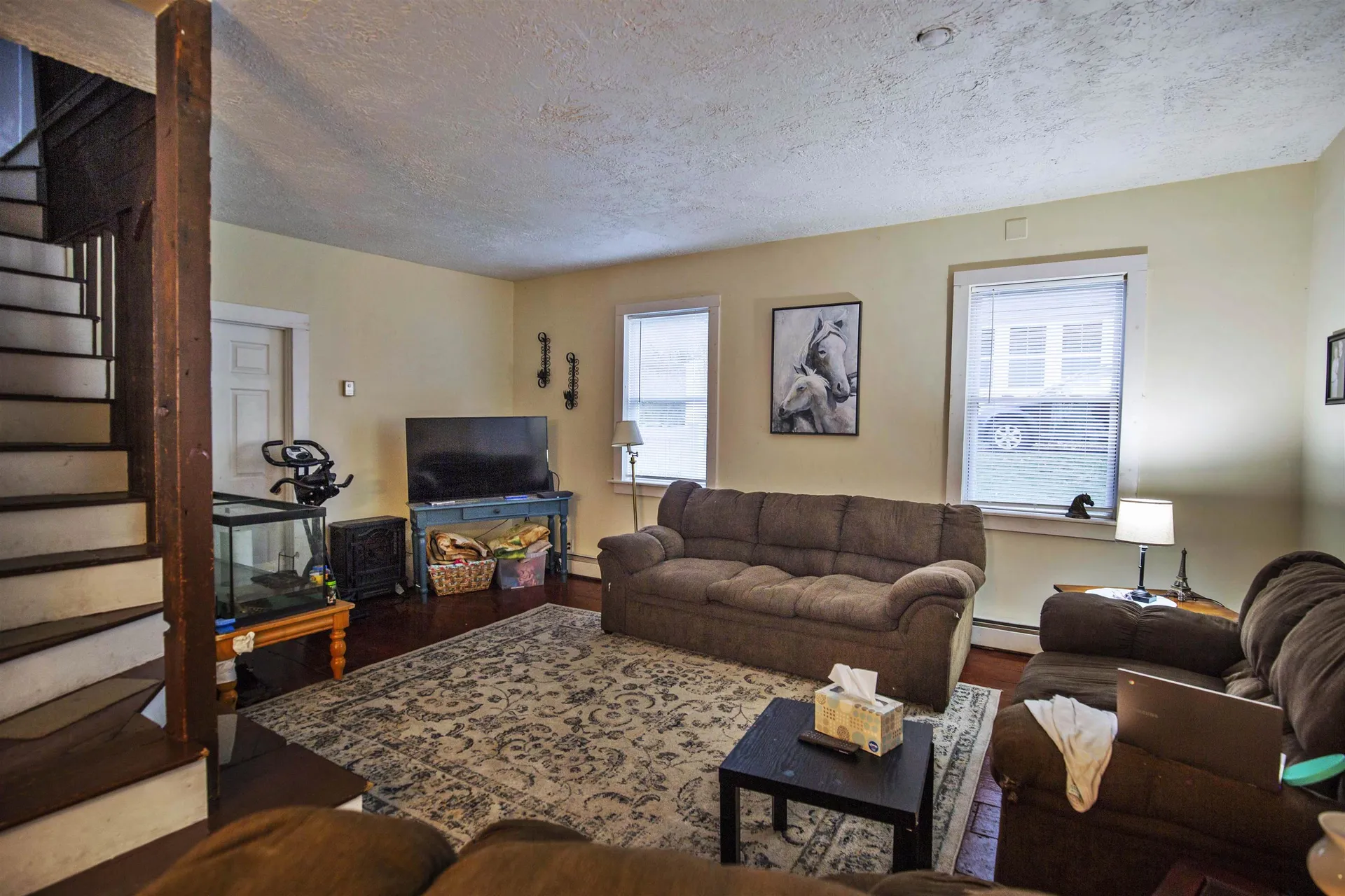 6 Abbott Street Derry NH 03038