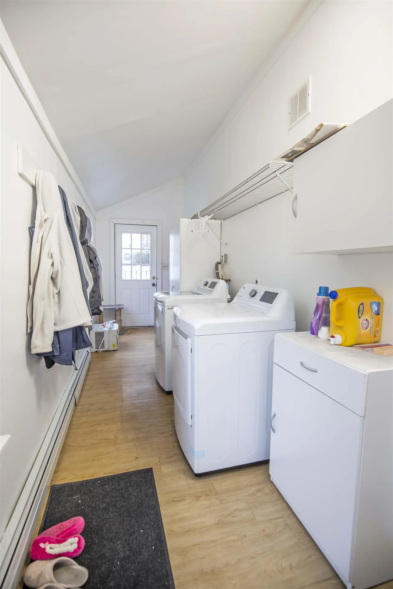 6 Abbott Street Derry NH 03038