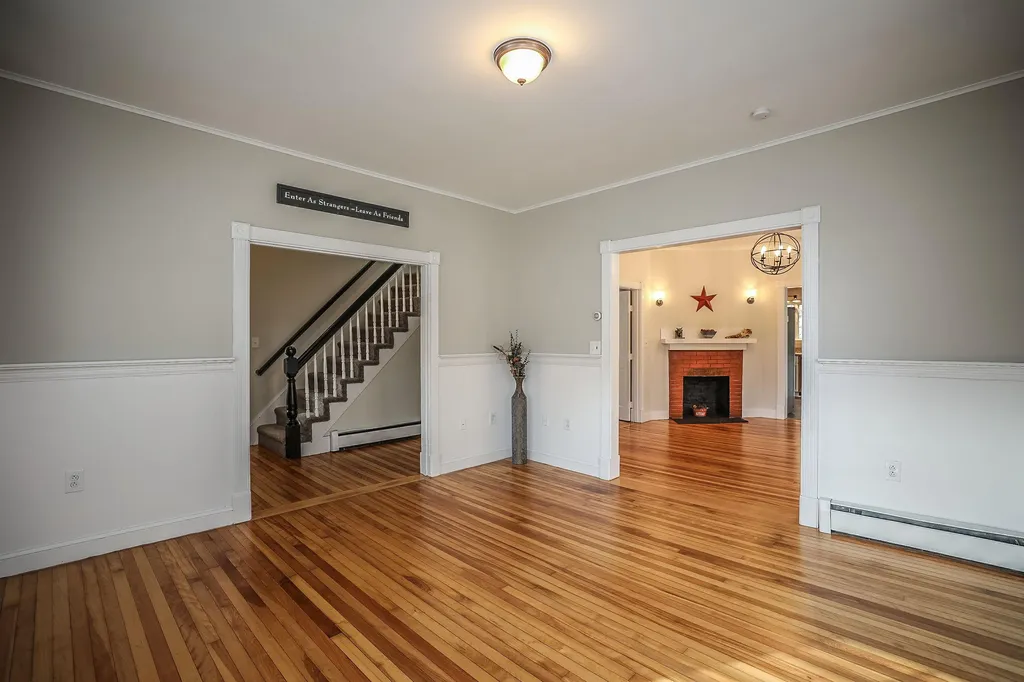 16 Livermore Street Wilton NH 03086