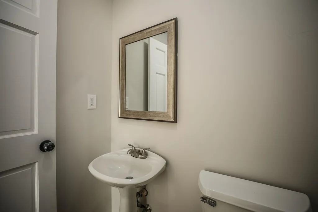 16 Livermore Street Wilton NH 03086