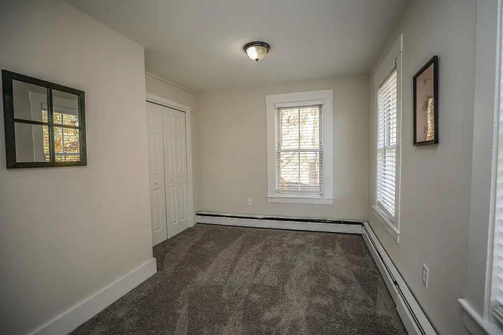 16 Livermore Street Wilton NH 03086