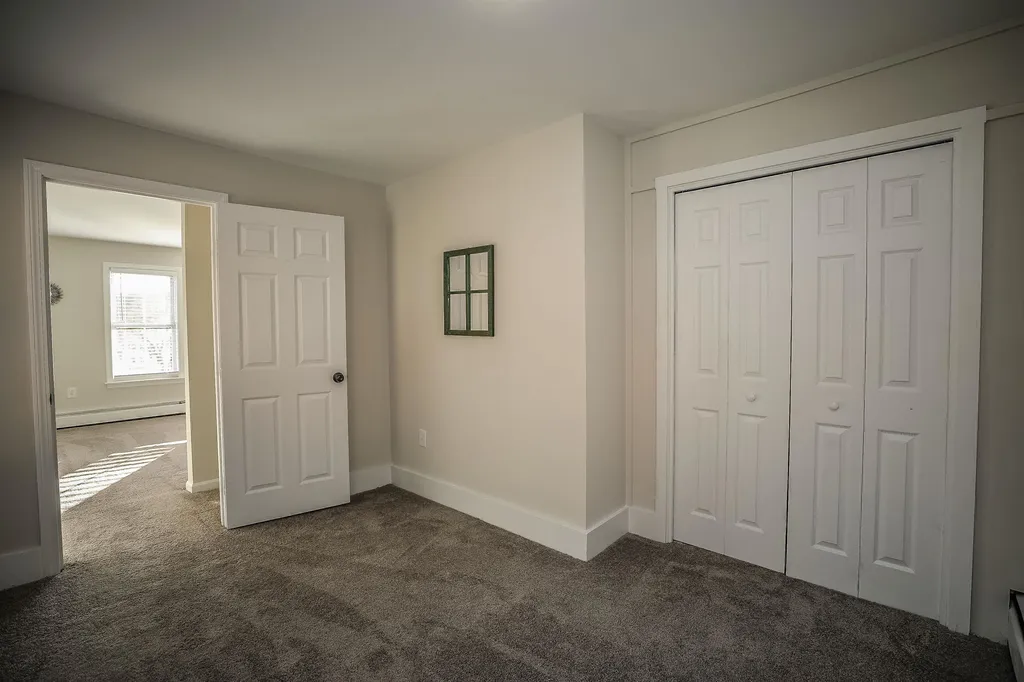 16 Livermore Street Wilton NH 03086