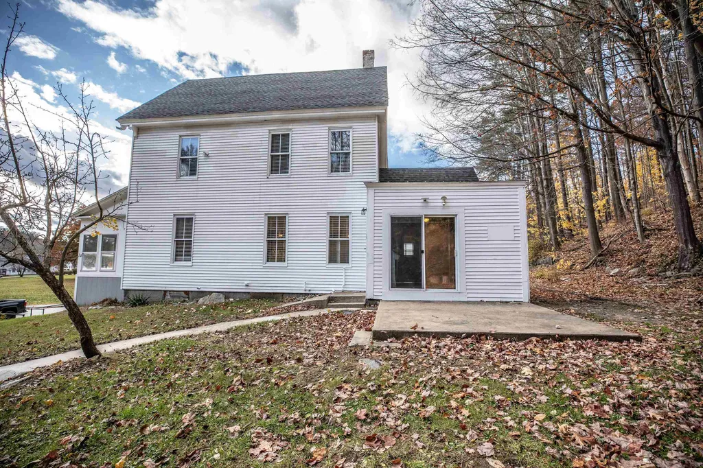 16 Livermore Street Wilton NH 03086