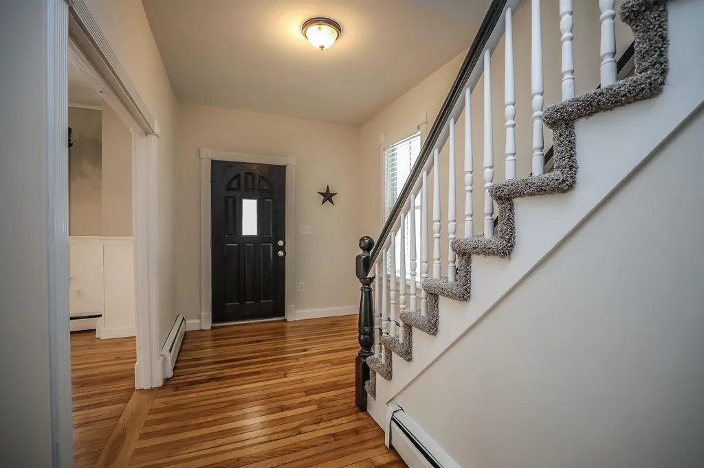 16 Livermore Street Wilton NH 03086