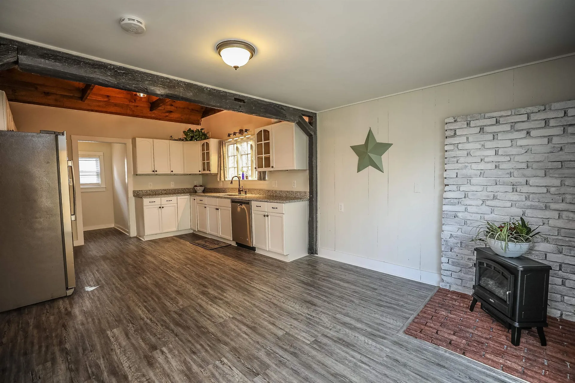 16 Livermore Street Wilton NH 03086
