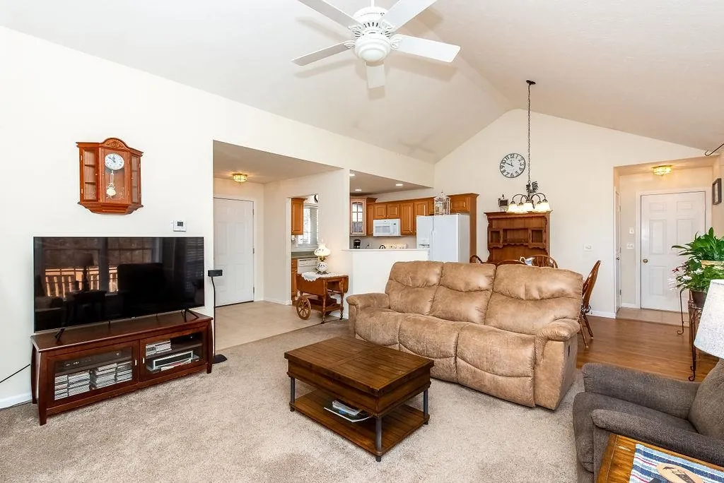 10 Windchime Drive Bow NH 03304