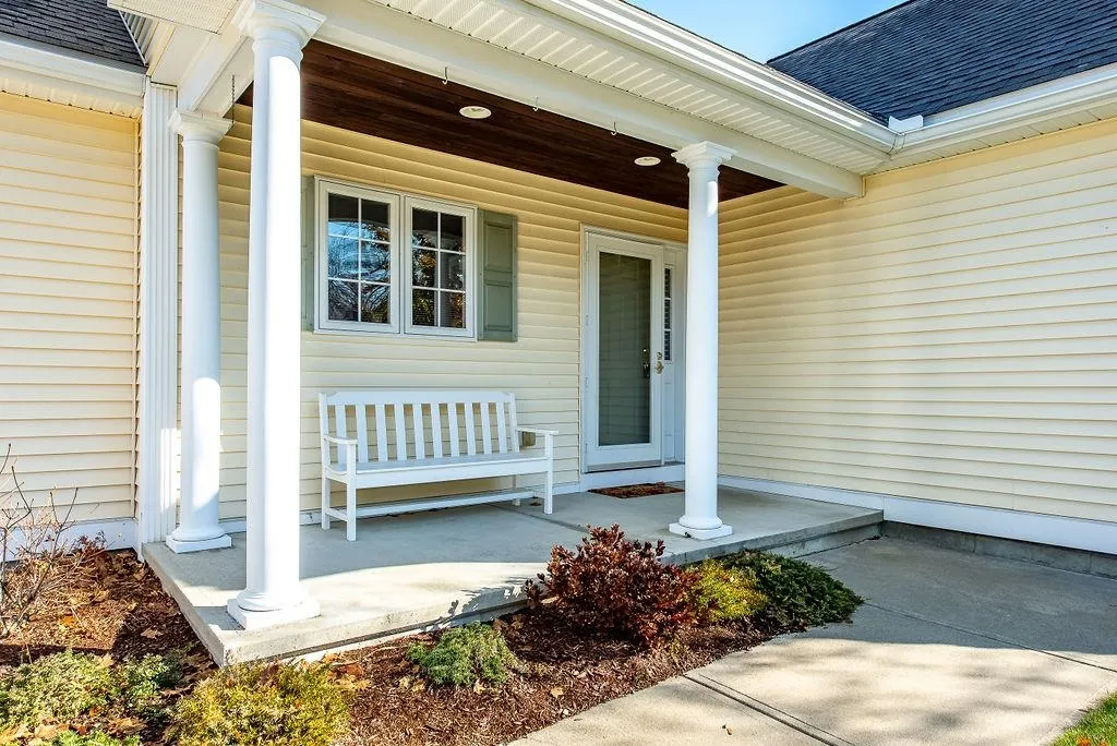 10 Windchime Drive Bow NH 03304