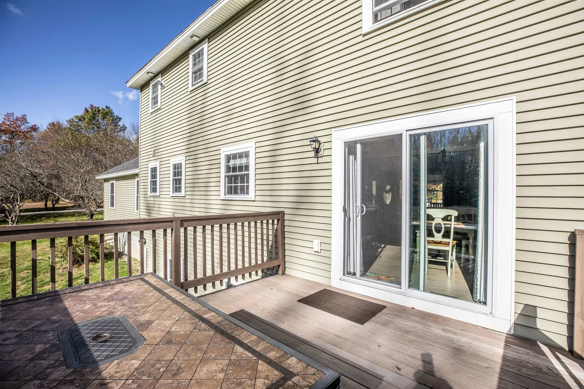 109 Litchfield Road Londonderry NH 03053