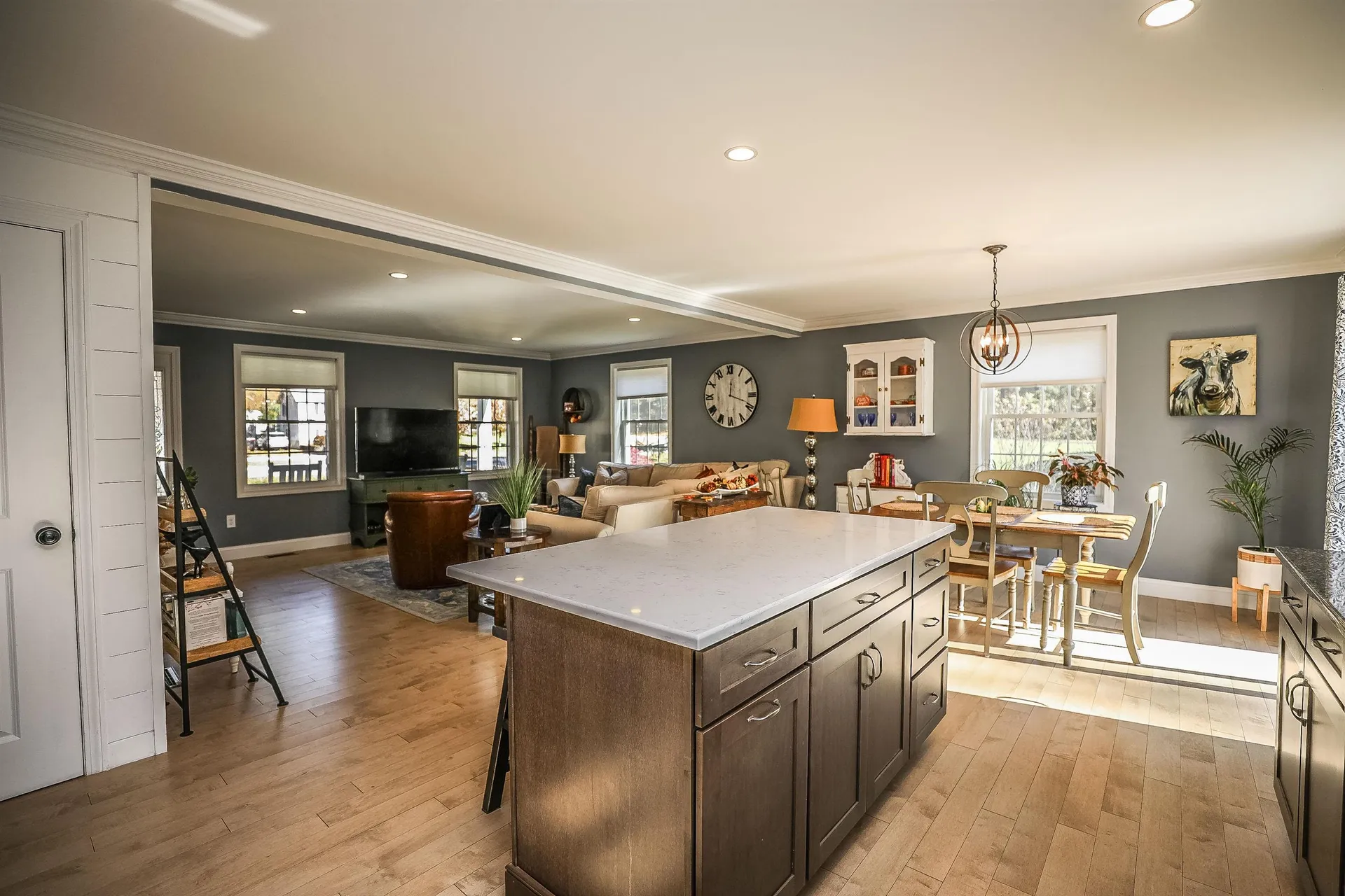 109 Litchfield Road Londonderry NH 03053