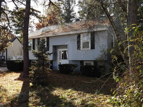 25 Woodcrest Heights Drive Concord NH 03301