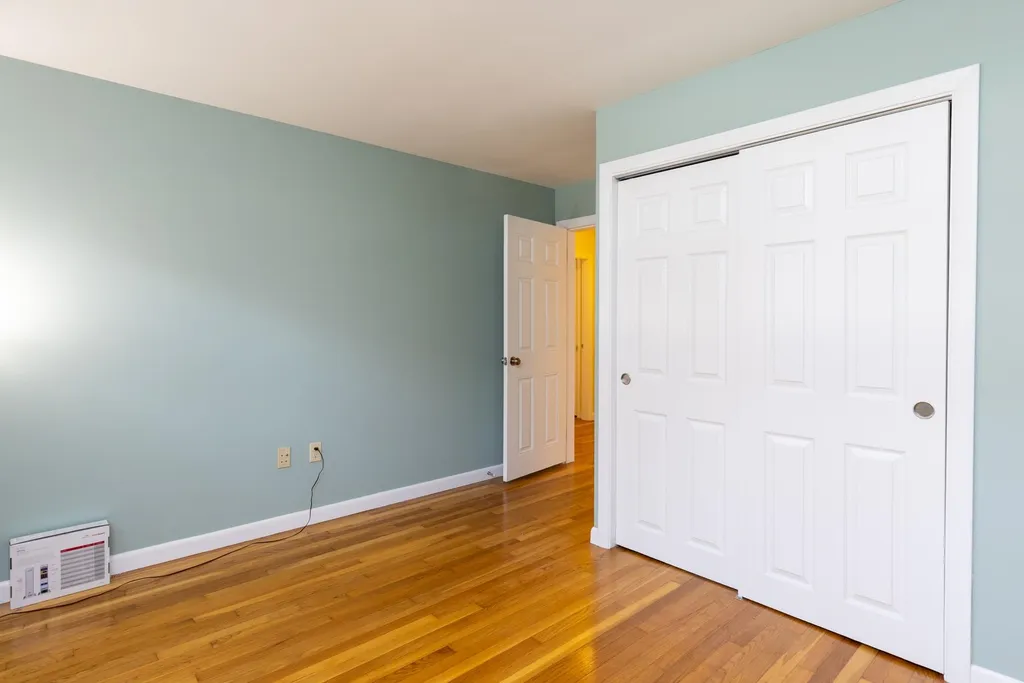 26 Taft Road Portsmouth NH 03801
