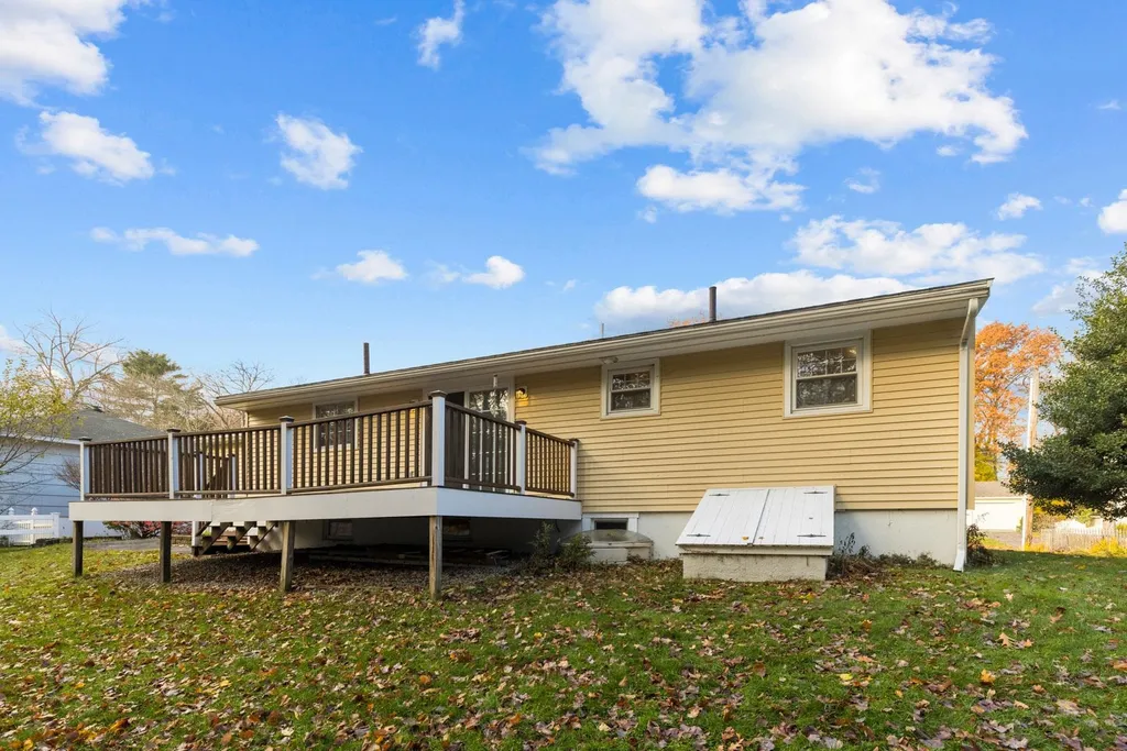 26 Taft Road Portsmouth NH 03801
