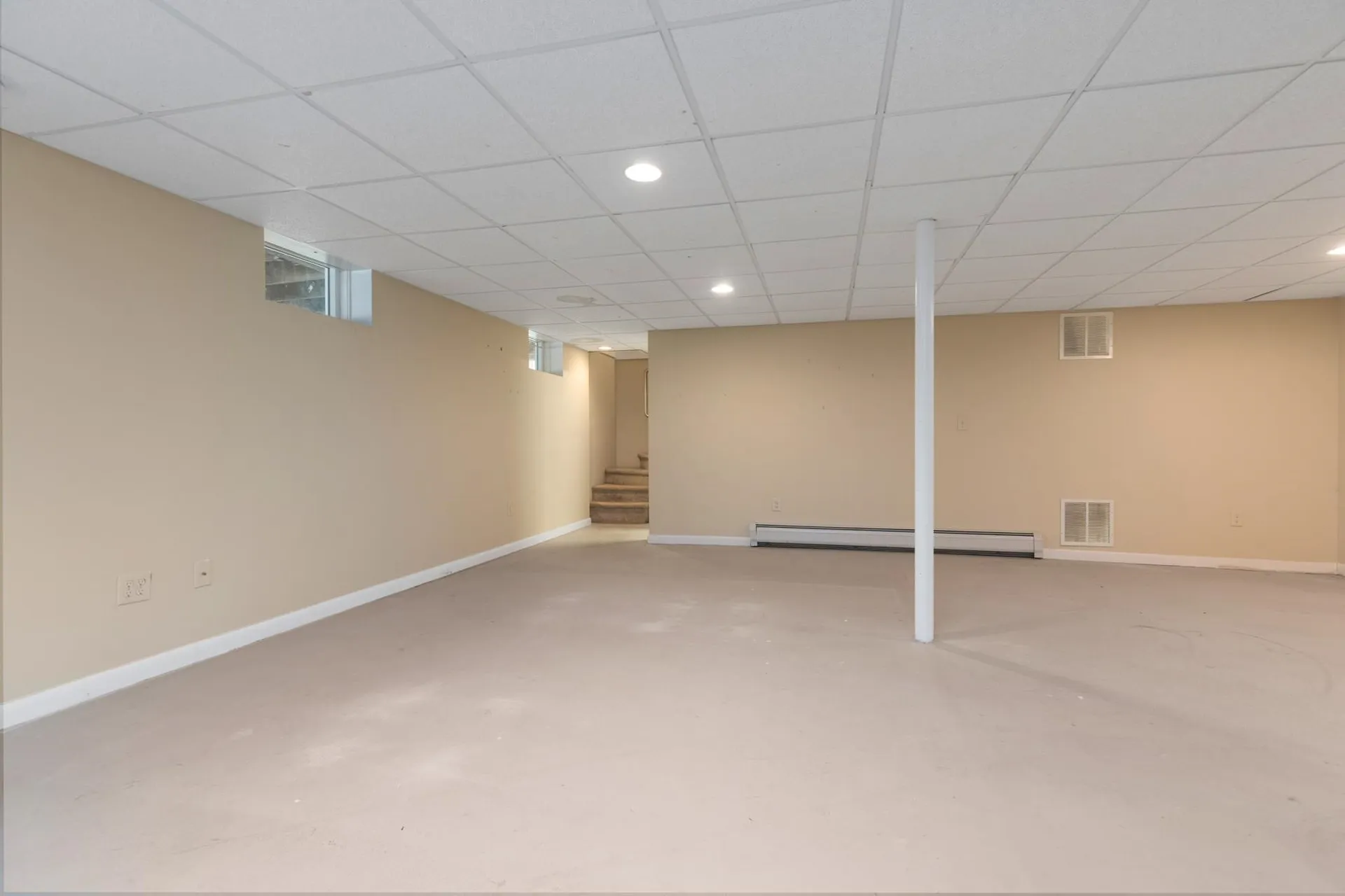 26 Taft Road Portsmouth NH 03801