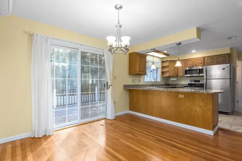 26 Taft Road Portsmouth NH 03801