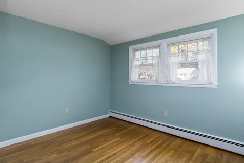 26 Taft Road Portsmouth NH 03801
