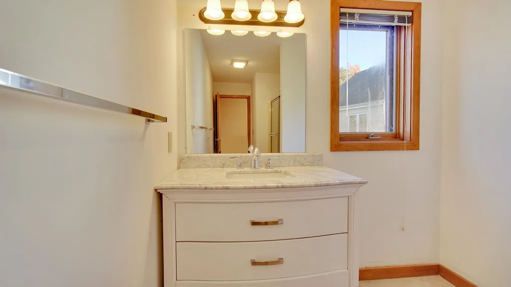 46 Thayer Bay Circle Colchester VT 05446