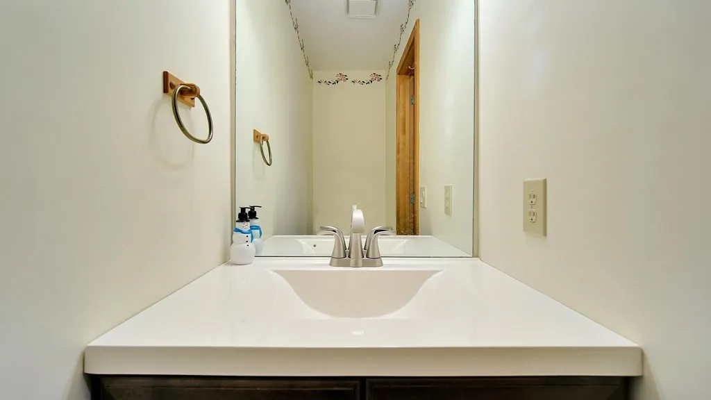 46 Thayer Bay Circle Colchester VT 05446