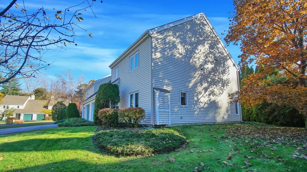 46 Thayer Bay Circle Colchester VT 05446