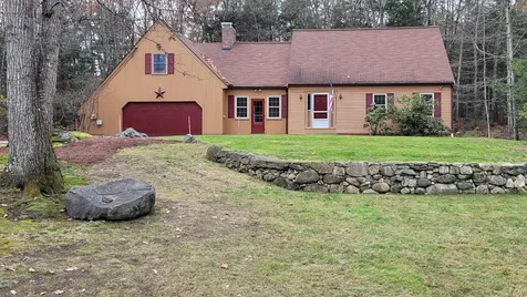 50 Beaver Lane Bedford NH 03110