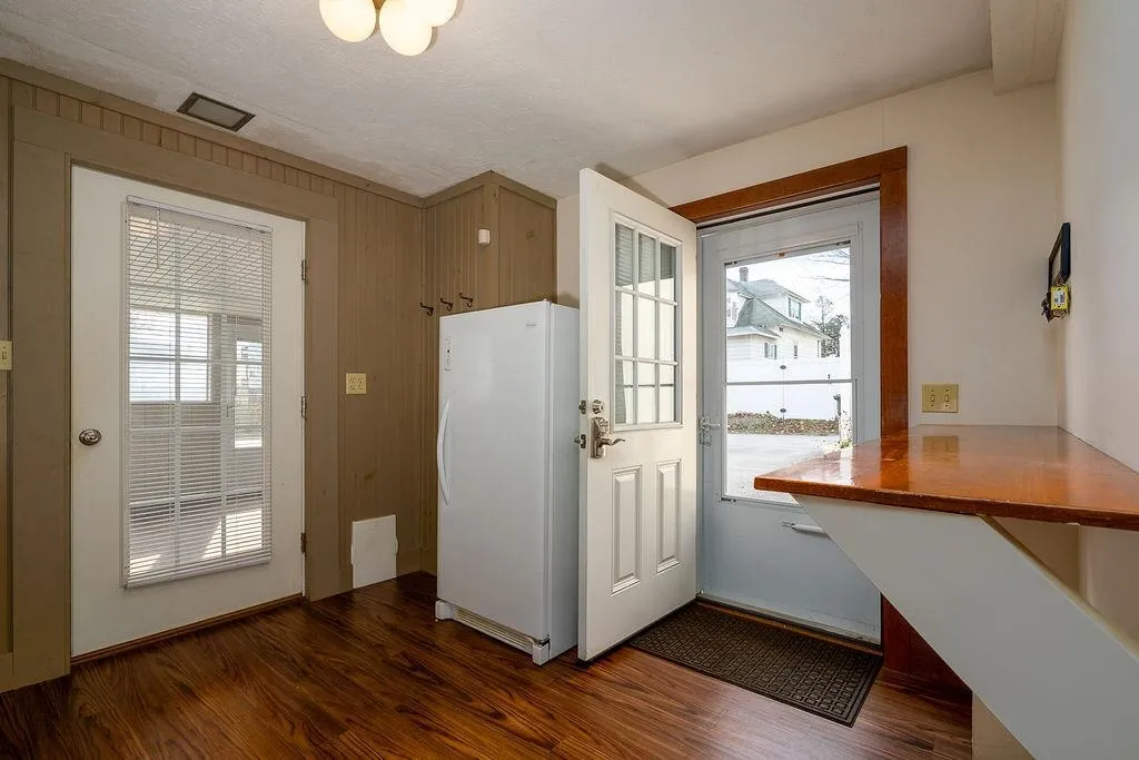 162 Boutwell Street Manchester NH 03102