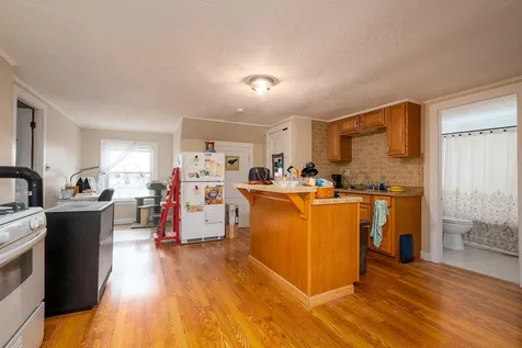 162 Boutwell Street Manchester NH 03102