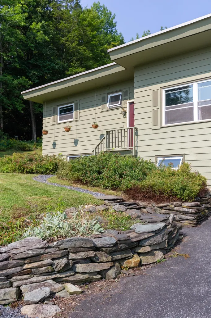 22 Pinewood Road Montpelier VT 05602