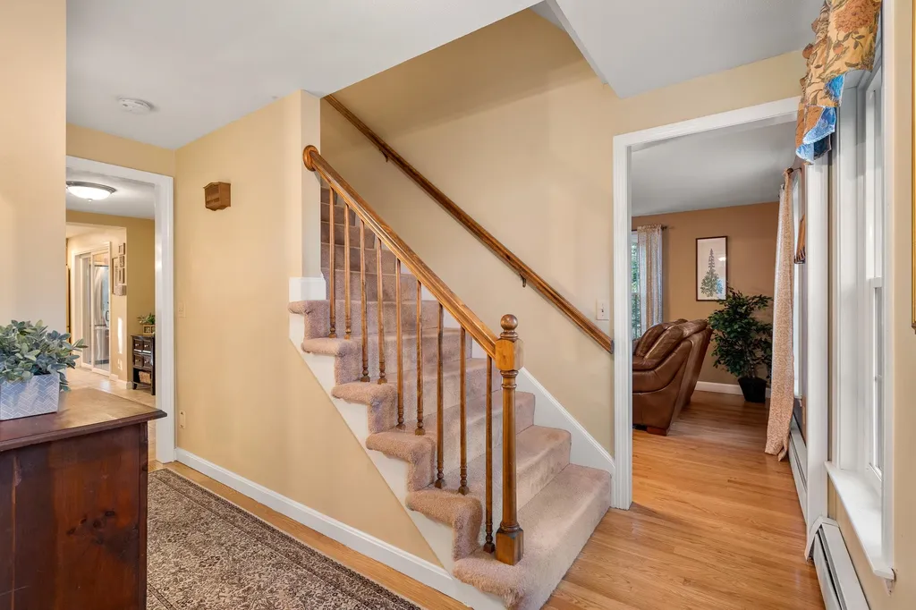 4 Kelley Drive Derry NH 03038